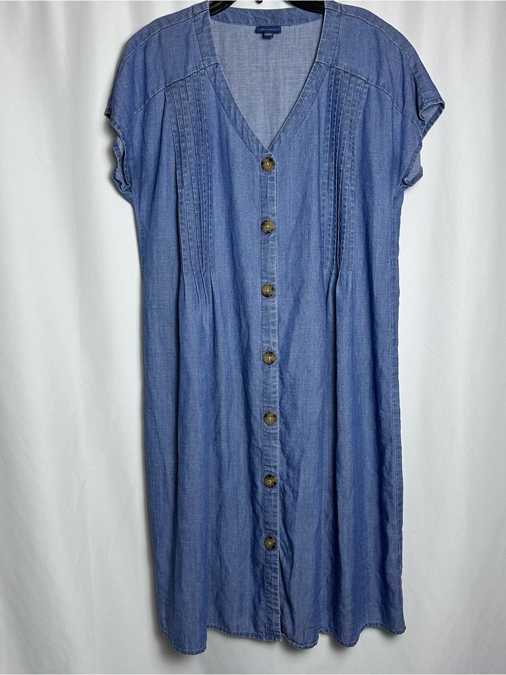 J. Jill Denim Blue Chambray Pintuck Button Front Dress size medium